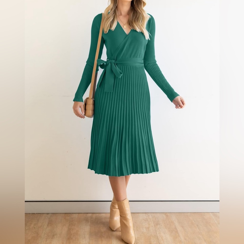 Pullover Sweater Dress with Belt
